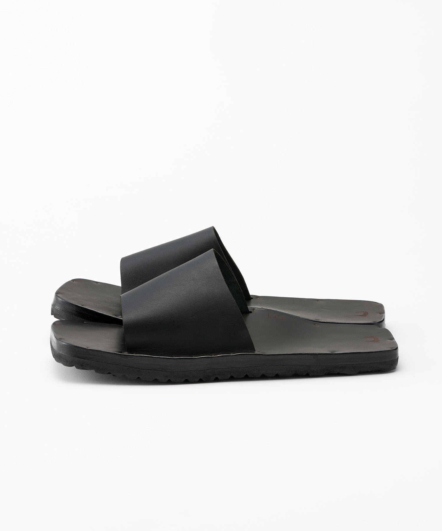 Women's SIMONE SQUARE